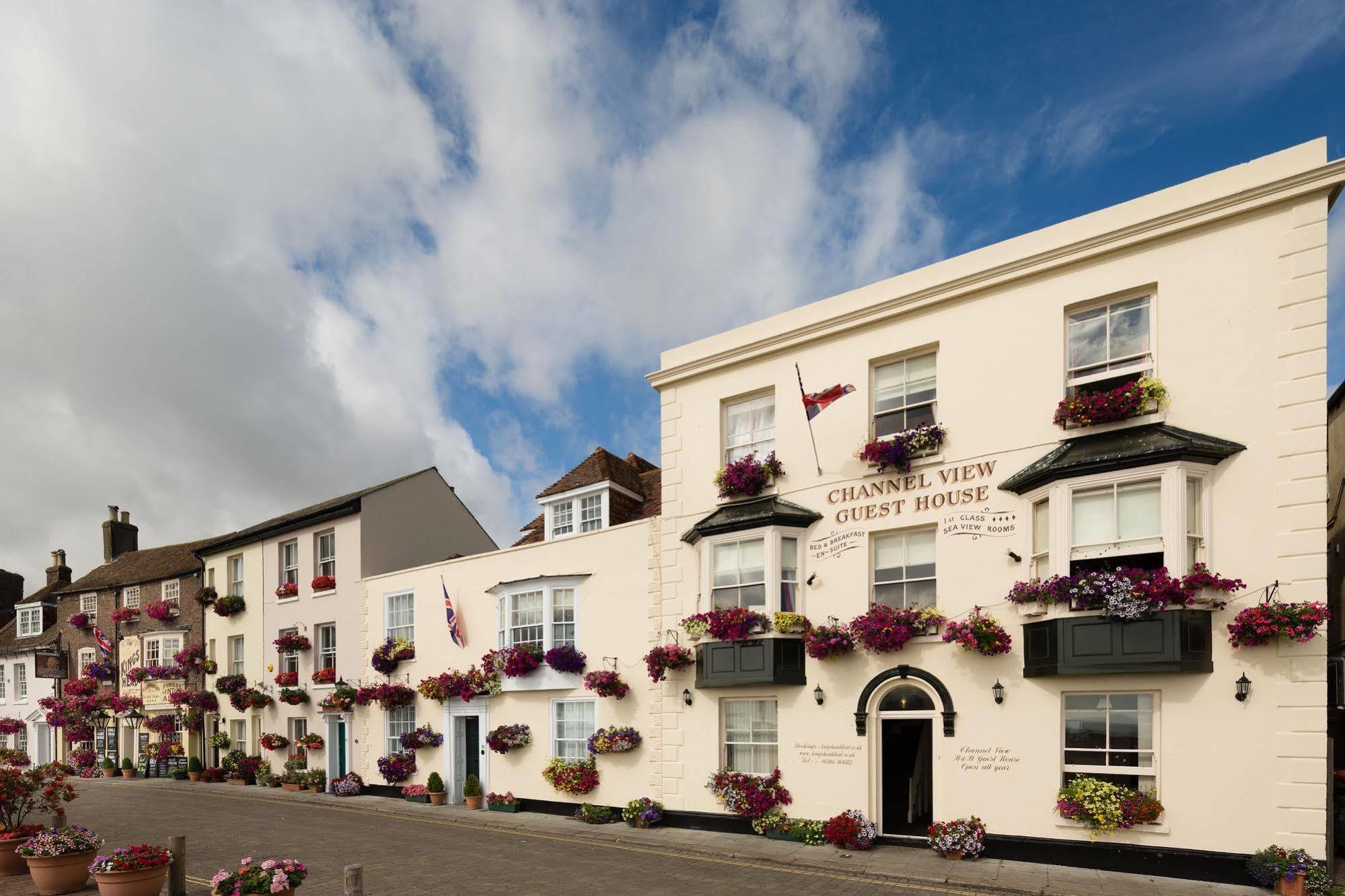 Bed and Breakfast The Kings Head Deal Exterior foto